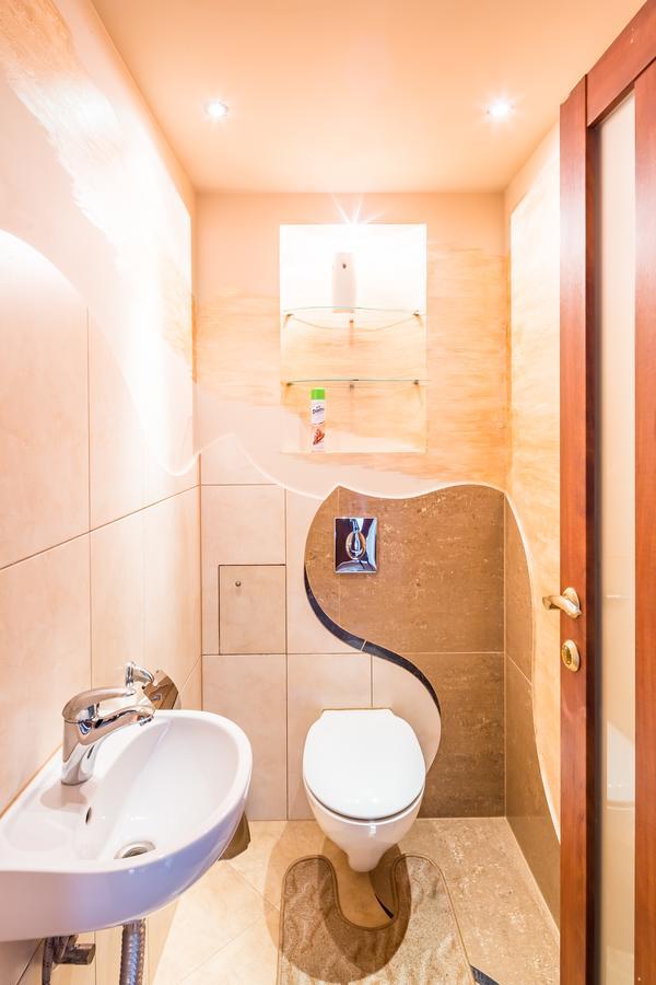 Alfa Apartments Rynok Square 30 Lviv Dış mekan fotoğraf