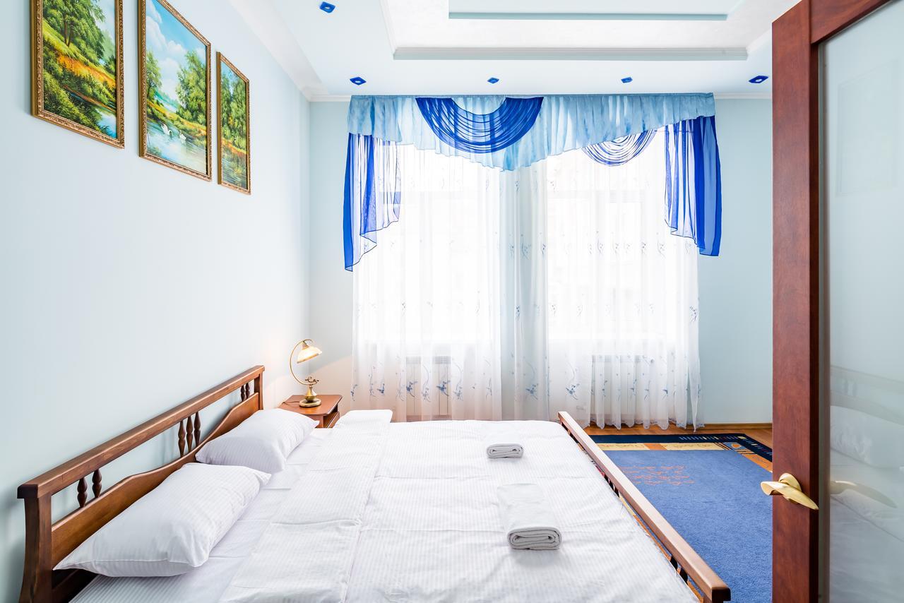 Alfa Apartments Rynok Square 30 Lviv Dış mekan fotoğraf