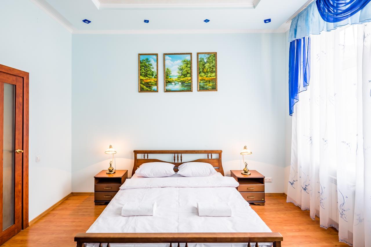 Alfa Apartments Rynok Square 30 Lviv Dış mekan fotoğraf
